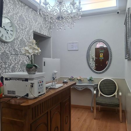 Hostal Salome Madrid Ngoại thất bức ảnh