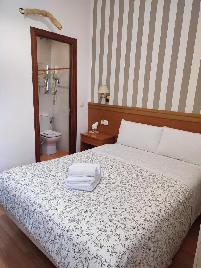 Hostal Salome Madrid Ngoại thất bức ảnh