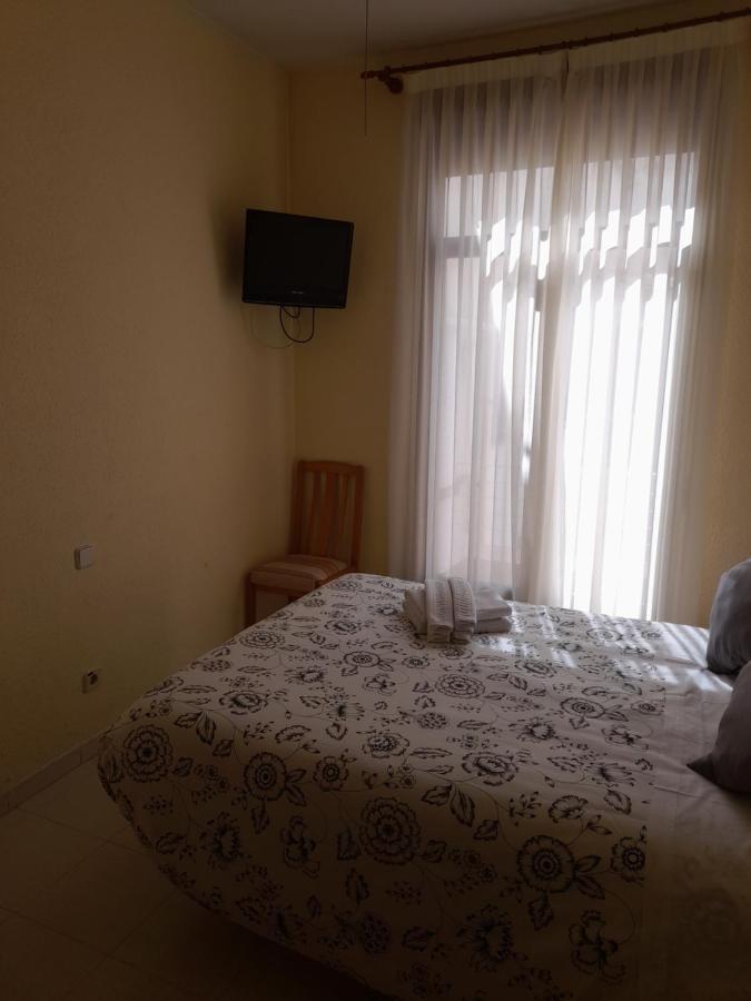 Hostal Salome Madrid Ngoại thất bức ảnh