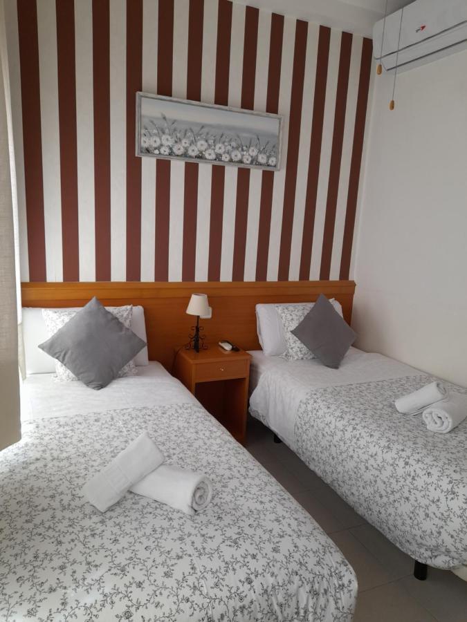 Hostal Salome Madrid Ngoại thất bức ảnh