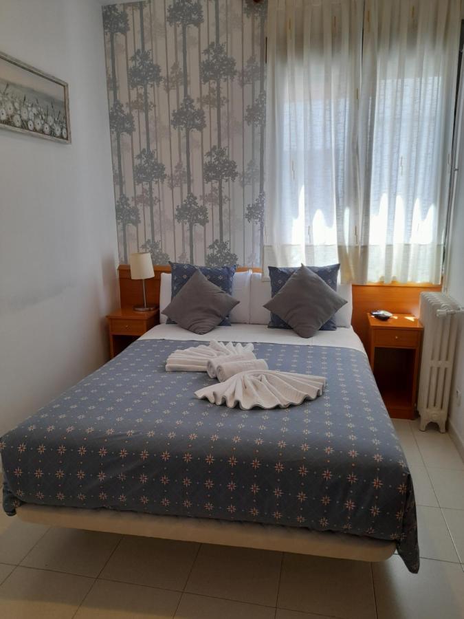Hostal Salome Madrid Ngoại thất bức ảnh