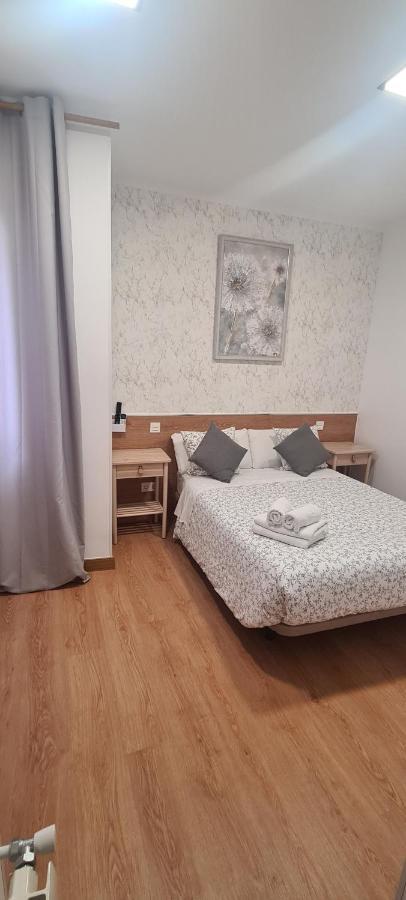 Hostal Salome Madrid Ngoại thất bức ảnh