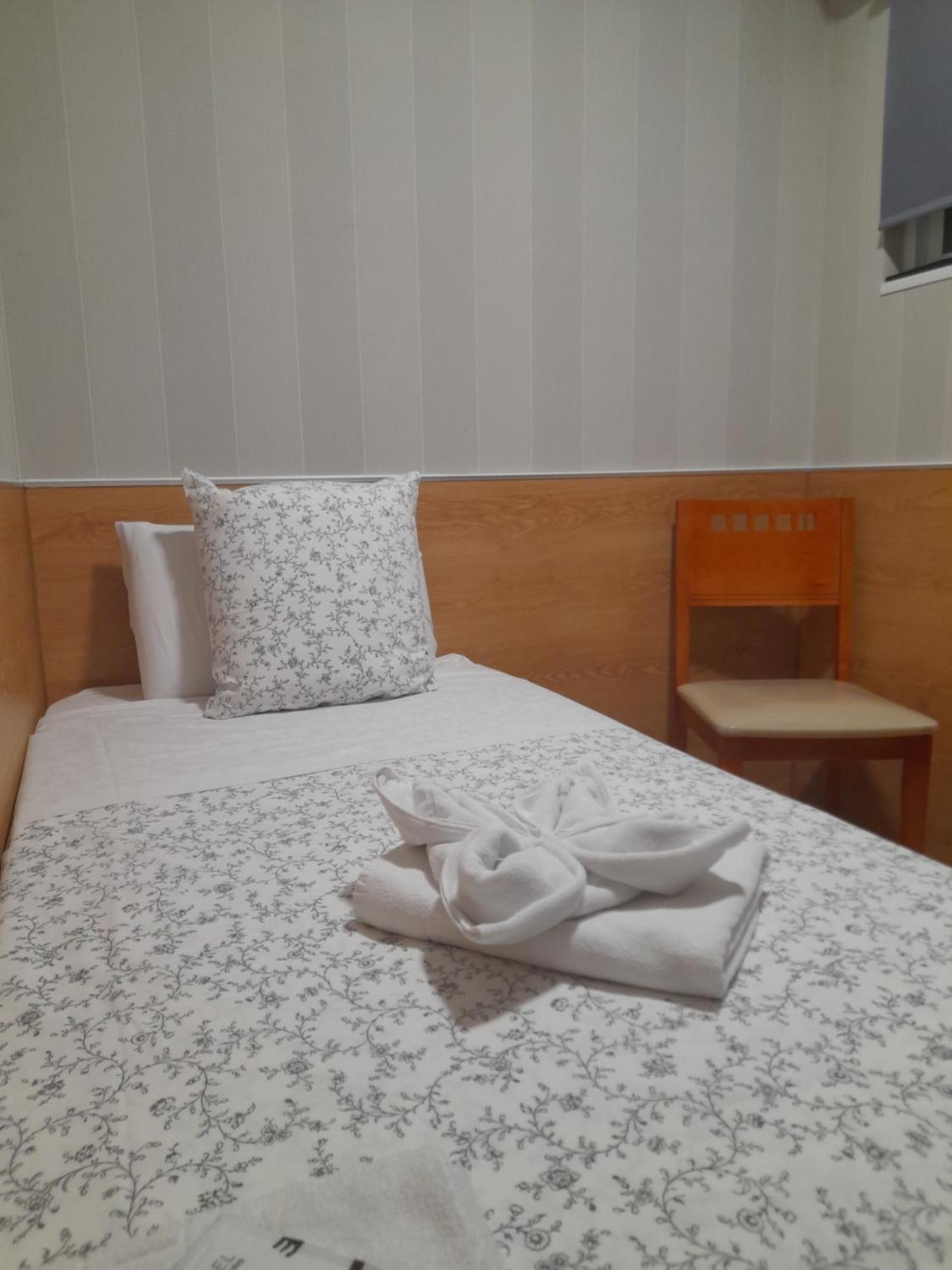 Hostal Salome Madrid Ngoại thất bức ảnh
